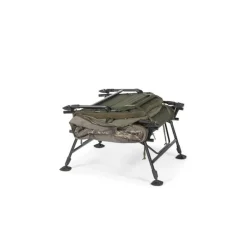Bedchair Nash Indulgence HD40 Sleep  System 8 Legs Camo Wide