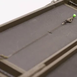 Boîte à bas de ligne carpe korda large rigsafe